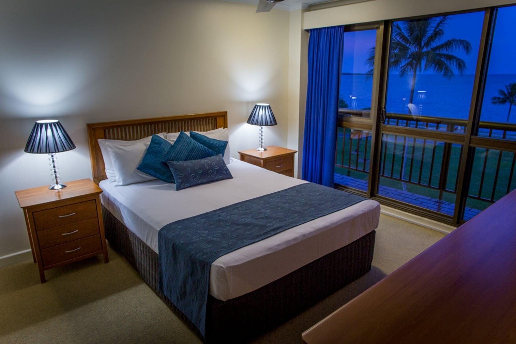 Coral Towers Holiday Suites Cairns Ngoại thất bức ảnh