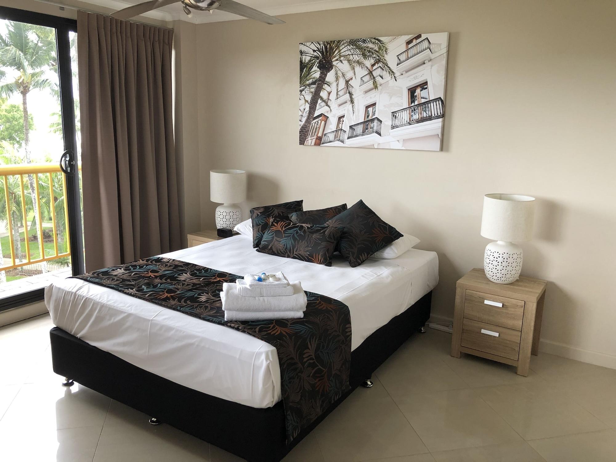Coral Towers Holiday Suites Cairns Ngoại thất bức ảnh